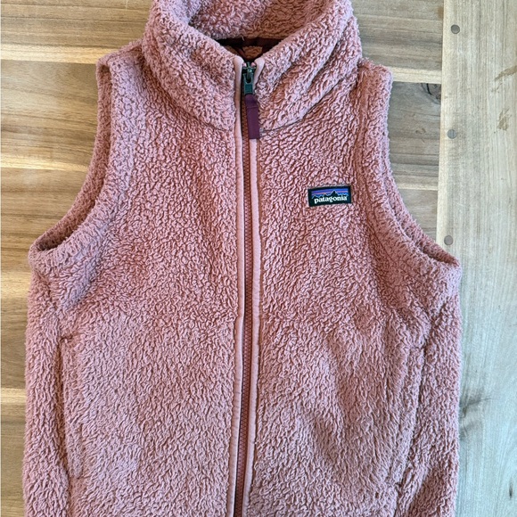 Patagonia Other - Girls Patagonia Los Gatos Fleece Vest - Rose